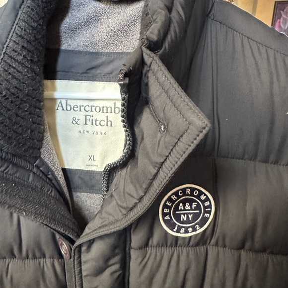 Abercrombie xl mens vest - Picture 4 of 5